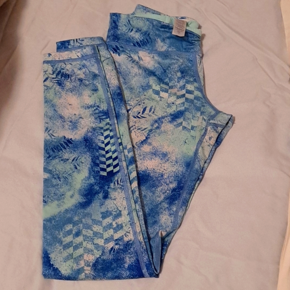 Ivivva legging Winter collection ( Lululemon for girls)